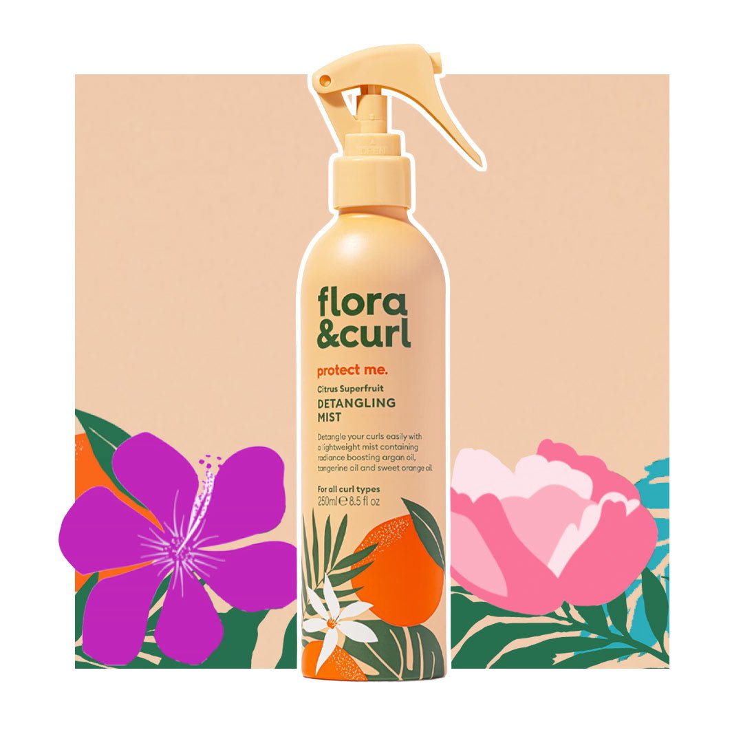 Brume Détachante Superfruit au Citrus Flora & Curl Citrus Superfruit Detangling Mist ist ein Leave - In für die Lockenpflege bei lockenkopf.com