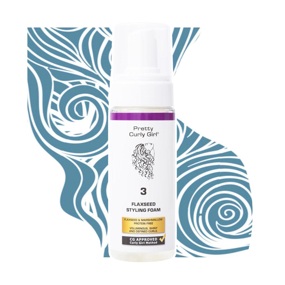 Schiuma modellante ai semi di lino Pretty Curly Girl Flaxseed Styling Foam ist ein Styling | Gel | Mousse für die Lockenpflege bei lockenkopf.com
