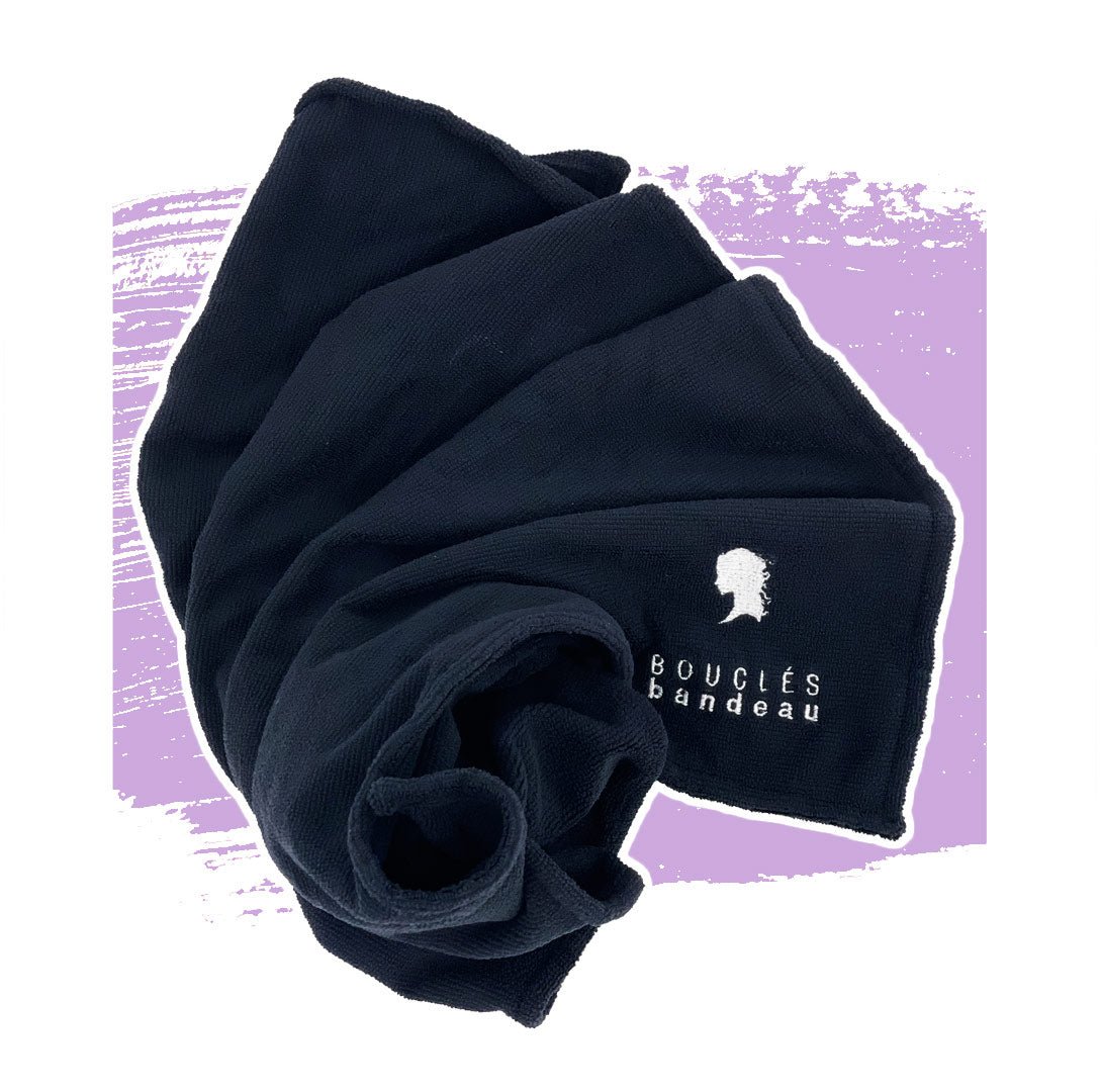 Krulhanddoek Bouclès bandeau Curl Towel ist ein Accessoire für die Lockenpflege bei lockenkopf.com